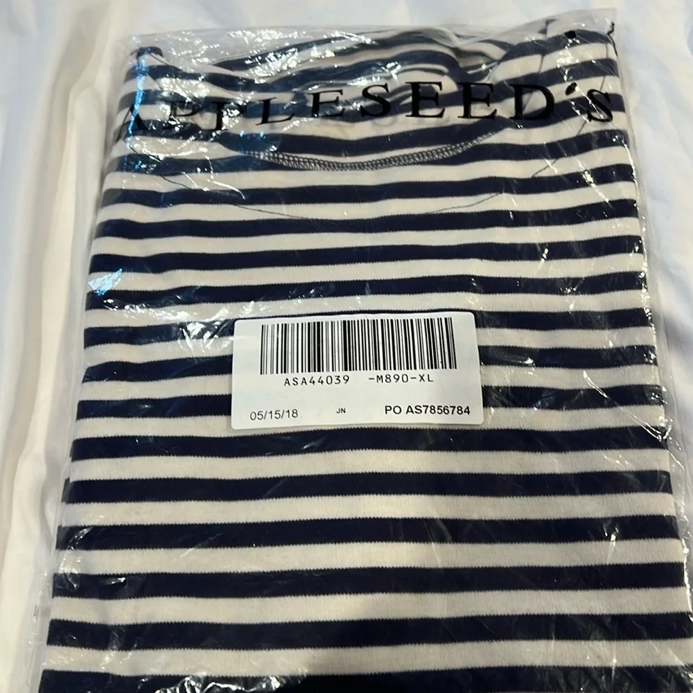 Appleseed's Women Navy and Cream Striped Long Sleeve Tee - Picture 6 of 7